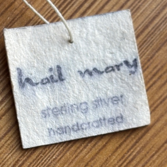 Garnet Silver Necklace - Picture 4 of 4